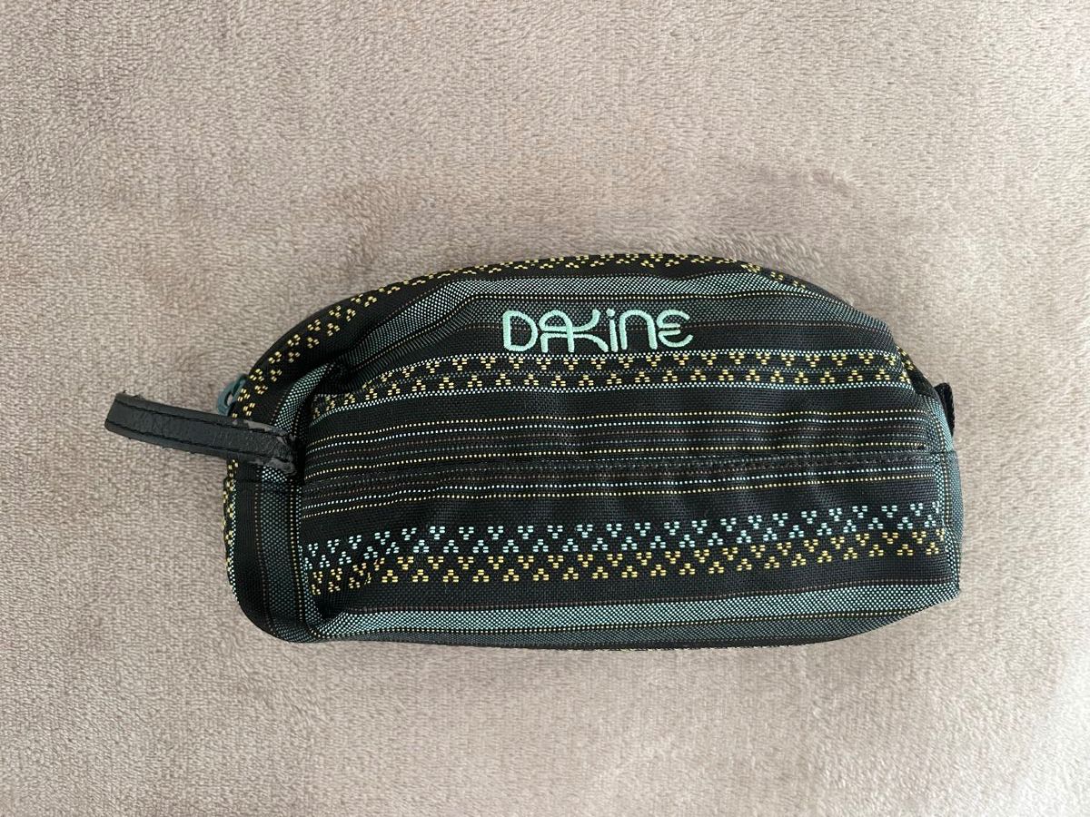 Dakine Astucci : Trousse Dakine – Usato da Neuchâtel venduto da Ariane_vn00 1