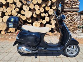 PIAGGIO Vespa LX 125 Lieferung möglich