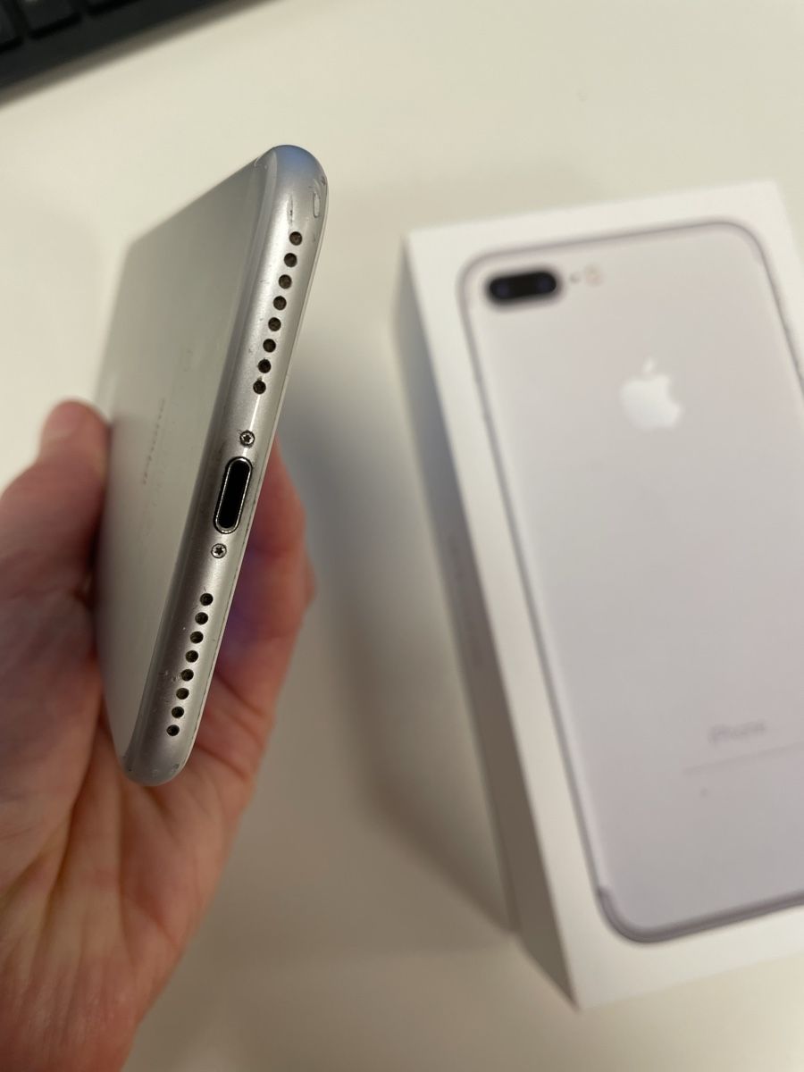 Apple Telefoni cellulari / Smartphones: Iphone, 128GB, silver, 7plus, einwandfrei – Nuovo (secondo la descrizione) da Rothrist venduto da ilodj 5