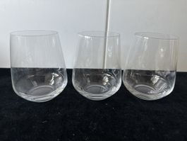 3 bauchige Trinkgläser