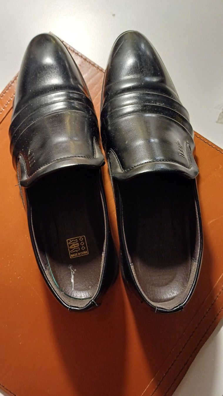 Scarpe da uomo: Business Herren Schuhe – Usato da Zollikerberg venduto da Kaugo