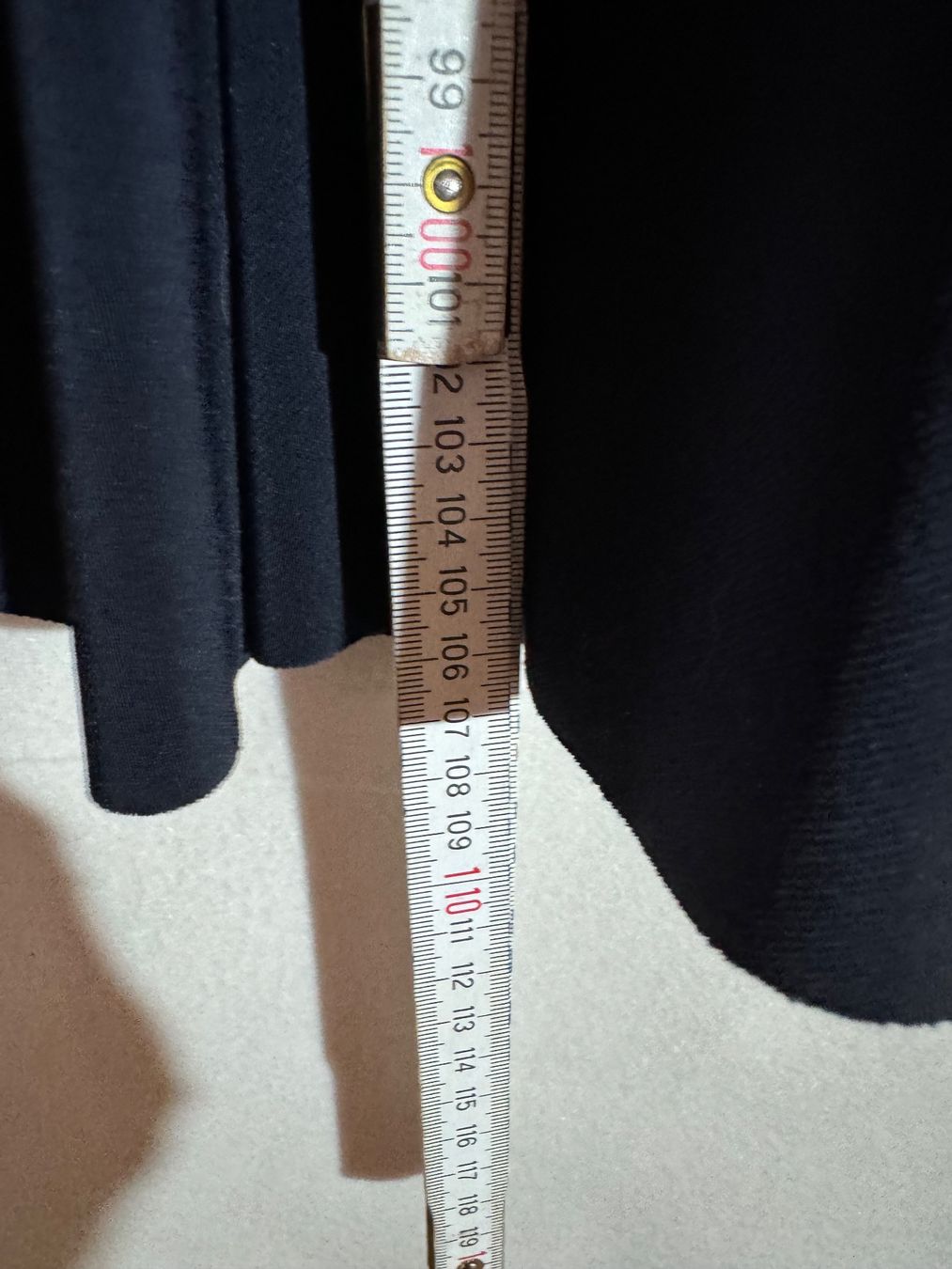Kleider: schwarzes Kleid von Gwendy Paris Gr. S – Gebraucht aus Grosswangen von second_hand_dress 3