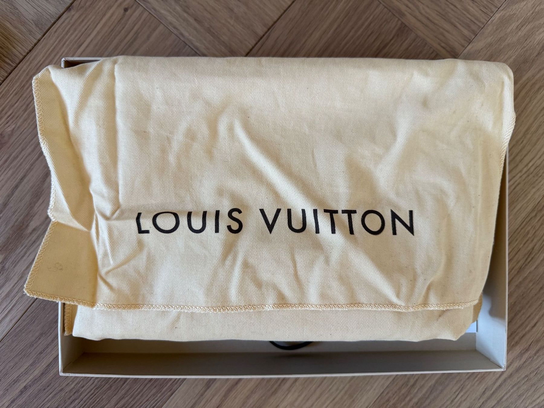 Louis Vuitton Borse da donna: Louis Vuitton Handtasche, Top Zustand! – Nuovo (secondo la descrizione) da Horgen venduto da tsp_qr5b 4