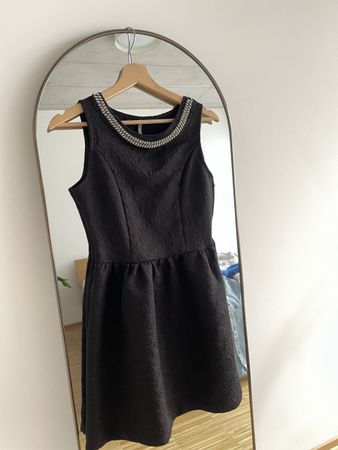 Schickes, kurzes, schwarzes Kleid von Naf Naf, Grösse S