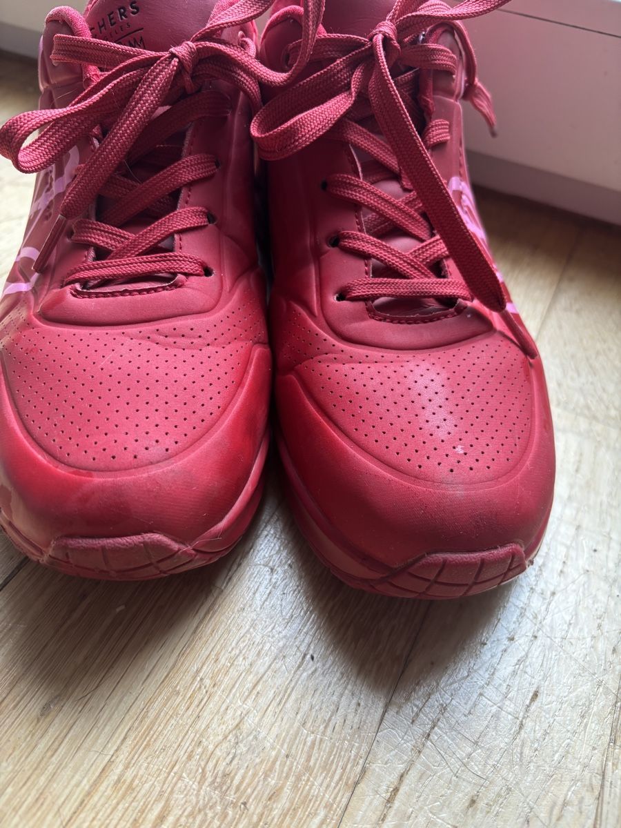 Skechers Scarpe da uomo: Baskets Skechers Rouges Taille 40 💖 – Nuovo (secondo la descrizione) da Biel/Bienne venduto da Spook7 1