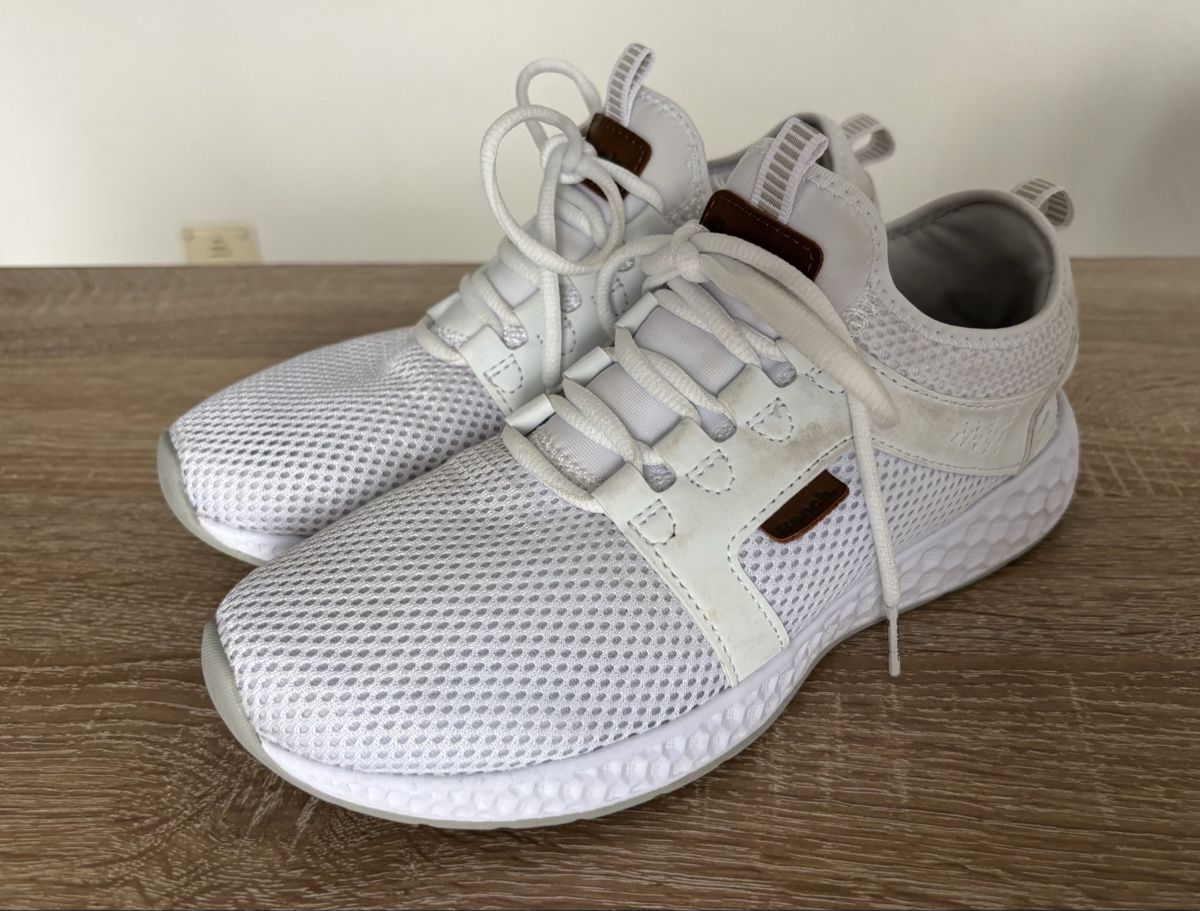 Bench Scarpe per ragazze: Turnschuhe Bench Gr 38 – Usato da Ebikon venduto da Regipe