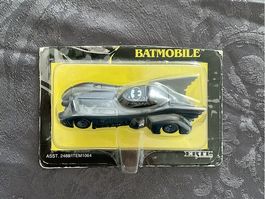 Batmobile Ertl, Collection Batman - État neuf, rare!