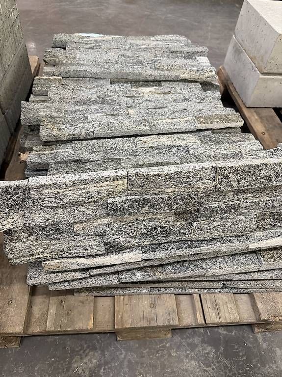 Rivestimenti per pavimenti: Naturstein-Wandfliesen – Nuovo e nell'imballaggio originale da Muttenz venduto da Serkan013 1