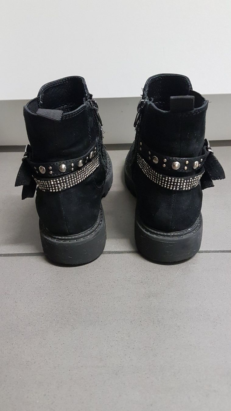Scarpe per ragazze: Schuhe Mädchen Damen Grösse 37 – Usato da Fehraltorf venduto da 5798graf 2