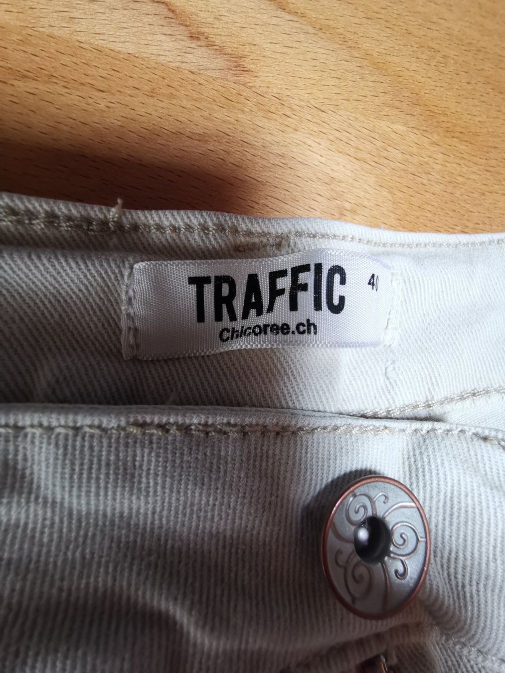 Jeans: Jeans 7/8 TRAFFIC Chicoree – Usato da Seuzach venduto da NaehdesignMirjam 2