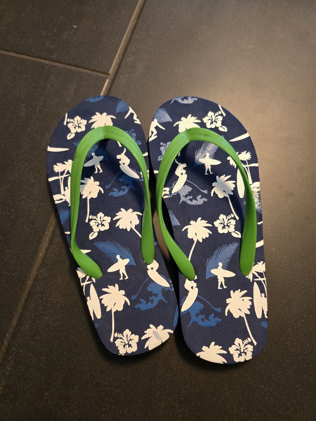 Scarpe per ragazzi: Sommer Schuhe Flip-Flops gr. 31-32 – Usato da Unterentfelden venduto da Panda-87 2