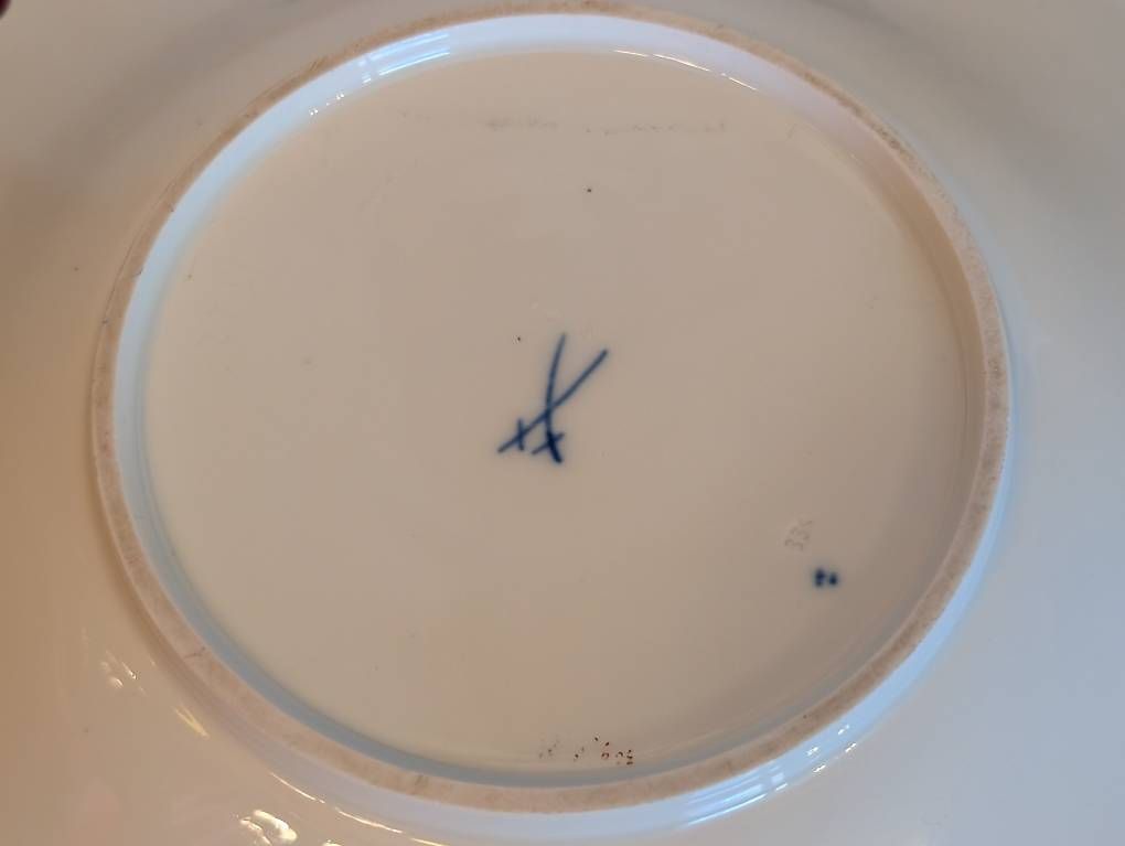 Plateaux: Antike Meissen Prunkschale, 31 cm – D'occasion à Ascona par ArtRomantica 3