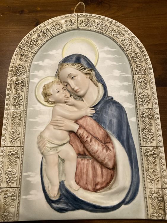 Calamita in ottone. Madonna con Bambino - Per la casa e per te - D