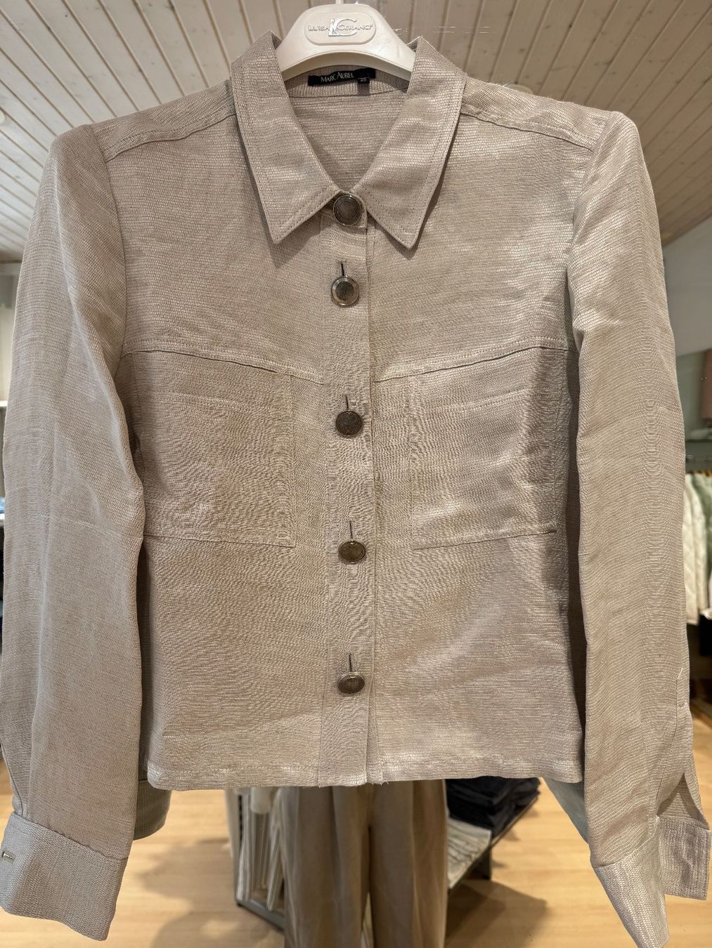 Giacche: Glanzvolle Leinenjacke, Marc Aurel, Gr. 40 – Nuovo (secondo la descrizione) da Oberrohrdorf venduto da maggys15