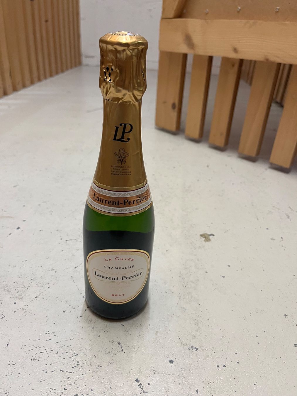 Laurent Perrier Bevande alcoliche: Laurent-Perrier La Cuvée Brut Champagner 0.375L – Nuovo e nell'imballaggio originale da Merlischachen venduto da Burni2309