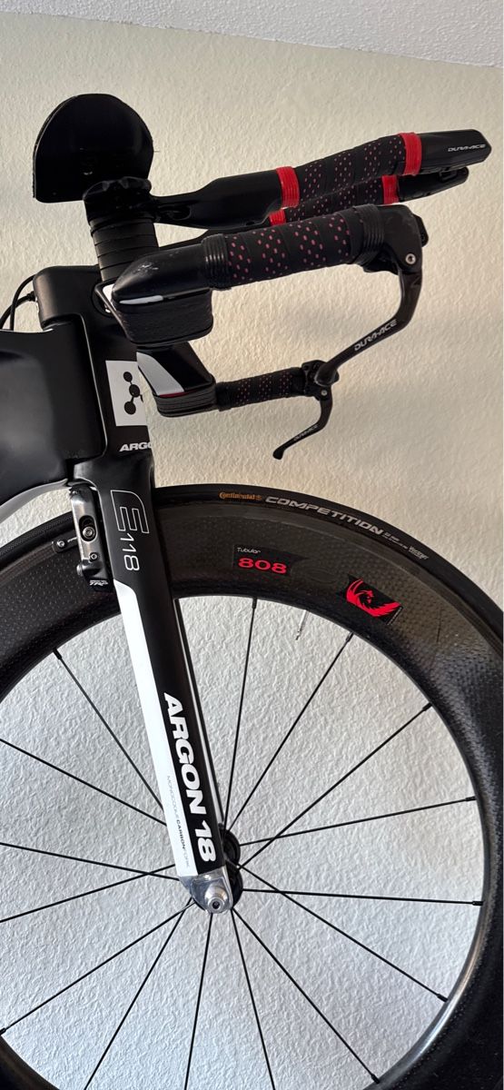 Biciclette: Argon 18 E-118 Tri, Top Zustand, Di2 Triathlonrad – Usato da Rüti ZH venduto da Oldexplorer 1