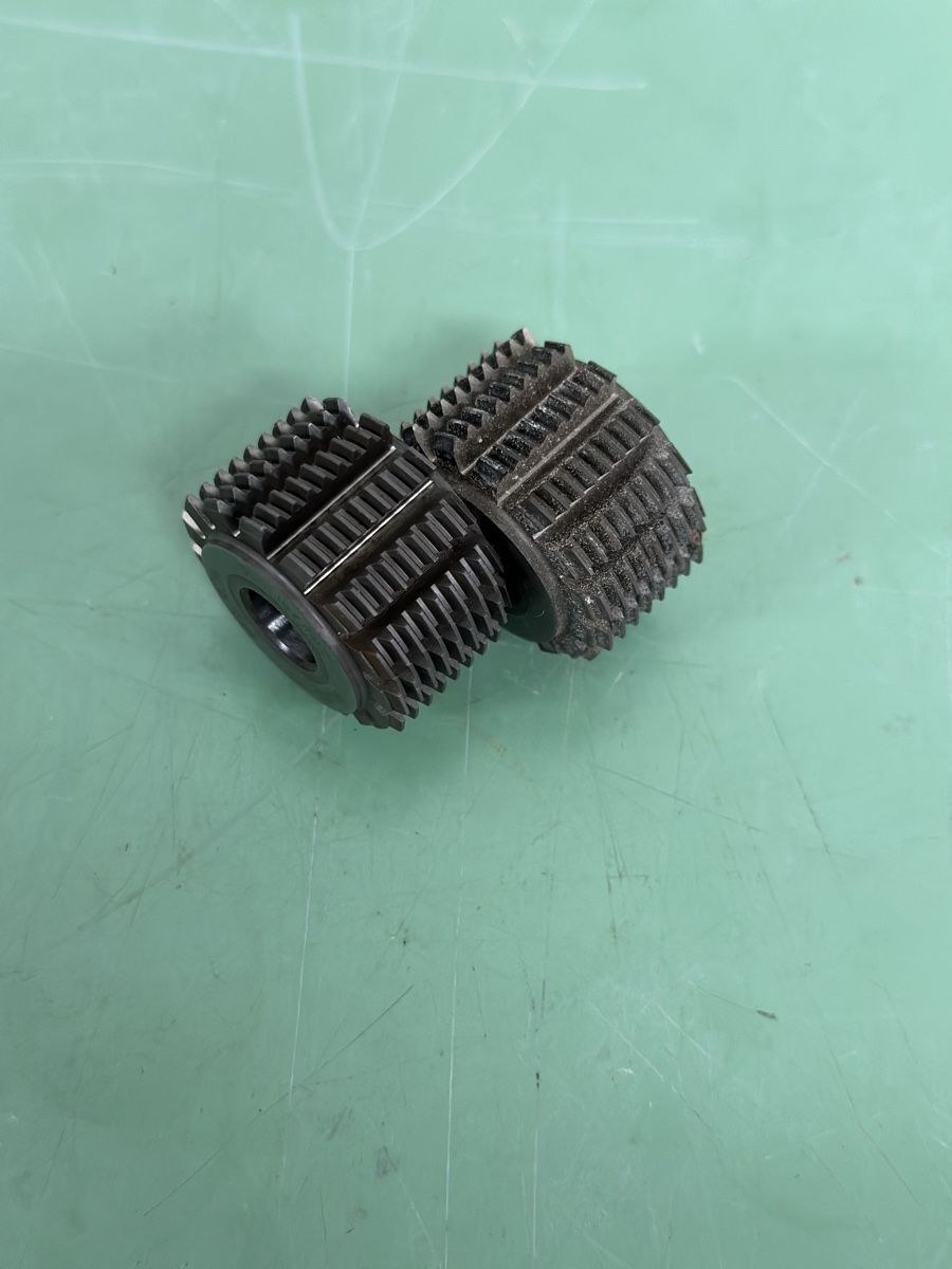 Tutti gli attrezzi: 2x Mikron Gear Cutter module M 63.7 Carbide – Nuovo e nell'imballaggio originale da Aarberg venduto da SNMachines 1