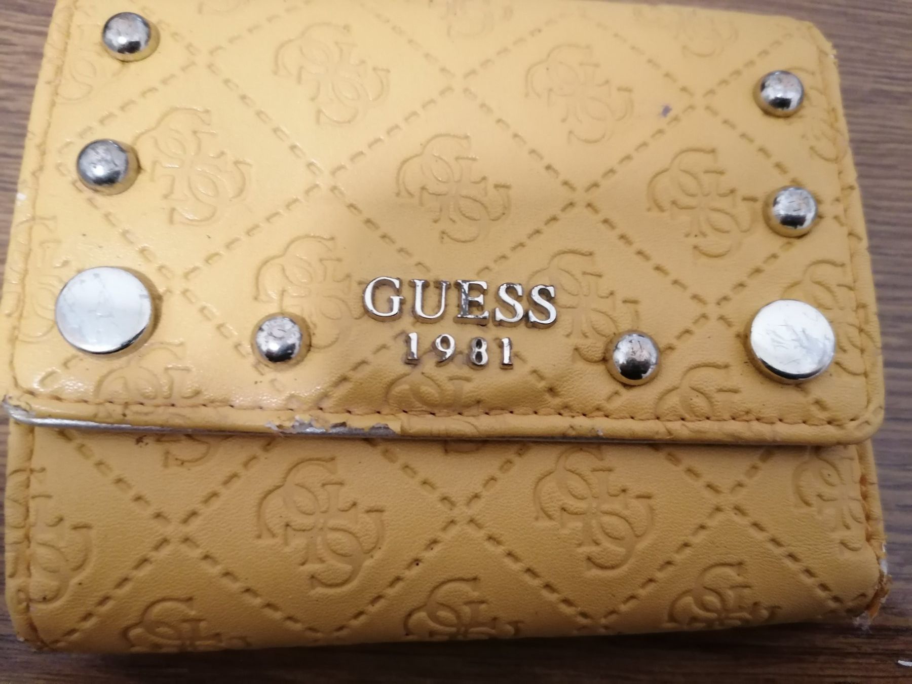 Guess Portamonete: Guess Portemonnaie – Usato da Geroldswil venduto da carcan1707