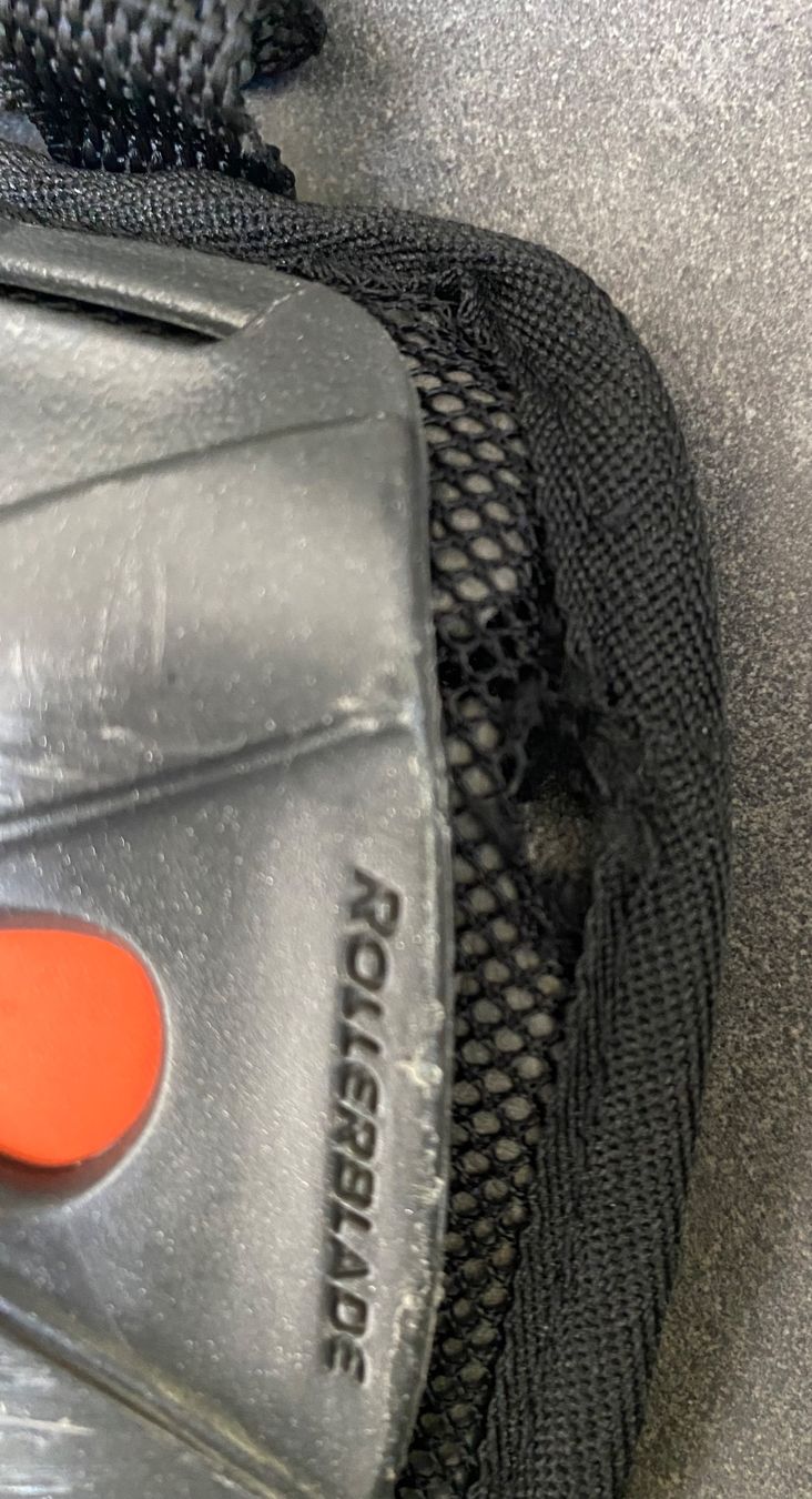 Protezioni & Imbottiture: Rollerblade Protektoren Gr. L Erw. Knie/Ellenbogen – Usato da Niederhasli venduto da Erwied 6