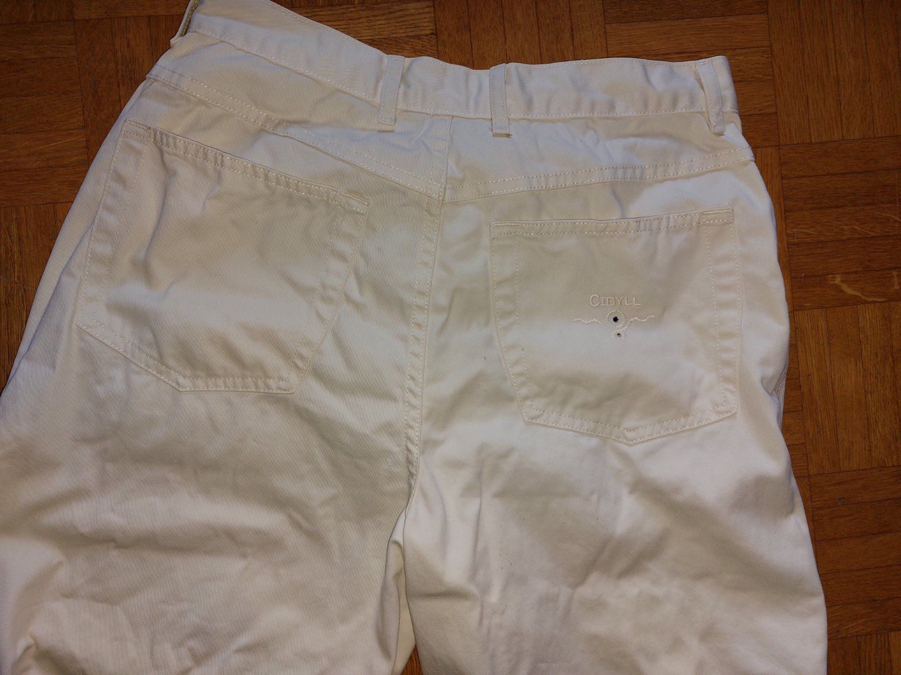 Pantaloni: schöne Hose, hellgelb, Grösse 42 – Usato da Escholzmatt venduto da Stern777 2