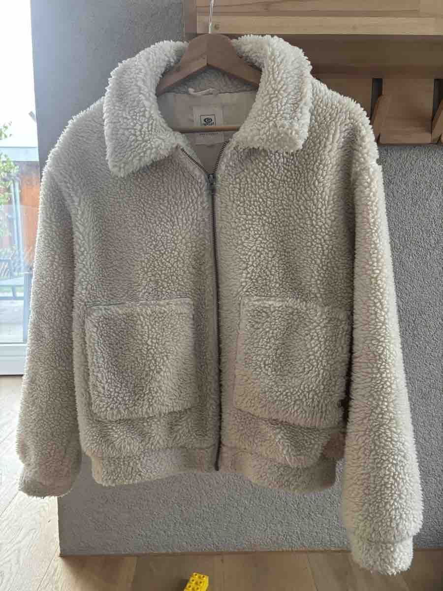 Rip Curl Jacken: Rip Curl Teddyjacke Grösse S – Gebraucht aus Niedermuhlern von B-Boom 1