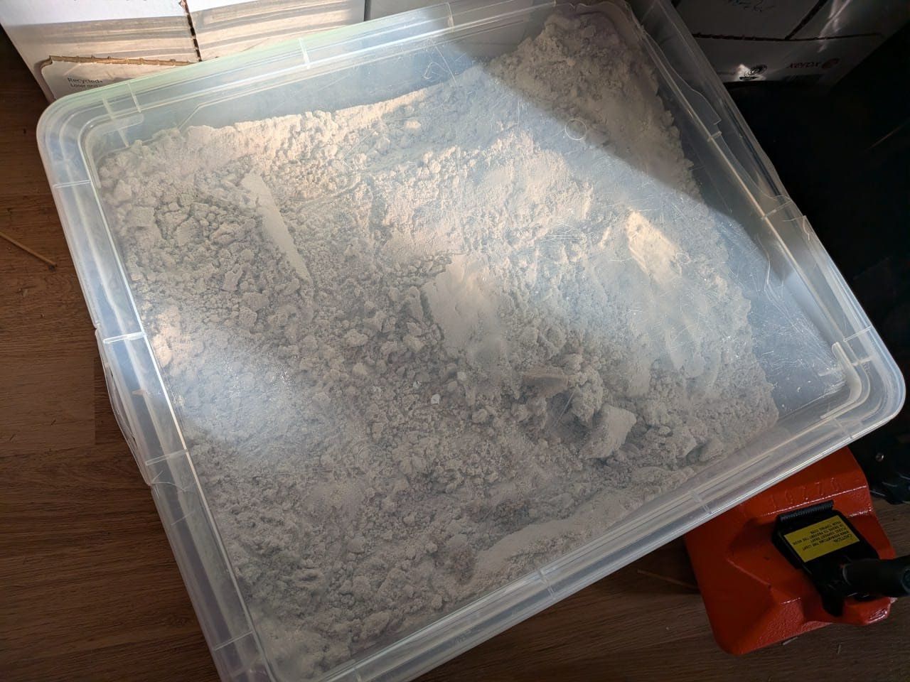 Giocattoli: Fliesssand Magic Sand – Usato da Schaffhausen venduto da Youalwaysmakemesmile