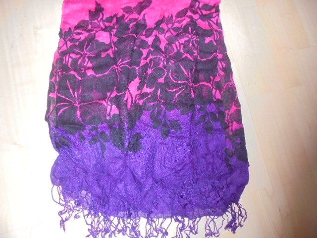 Maddison Foulard & Sciarpe: Schal Viskose, Maddison – Nuovo (secondo la descrizione) da Hinwil venduto da Glasperlen 3