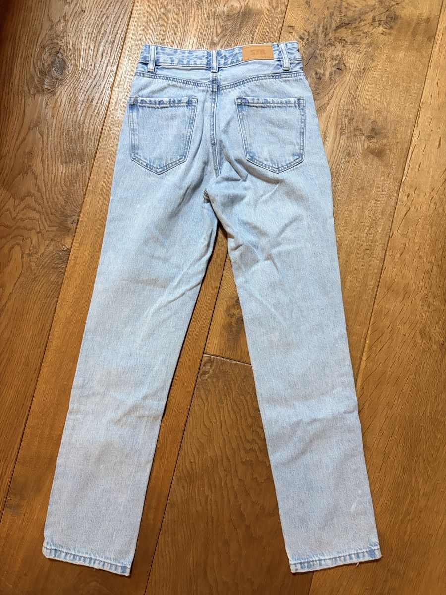 Stradivarius Jeans: Jeans Stradivarius  – Usato da Tennwil venduto da nando59 1