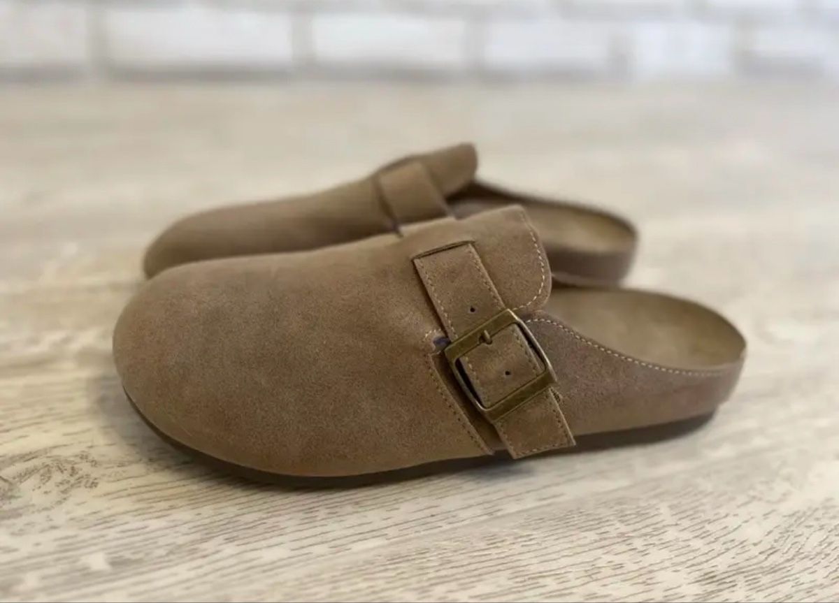 Scarpe da donna: Stylish clogs shoes, Size 38 – Usato da Gränichen venduto da Domsiiiii 2