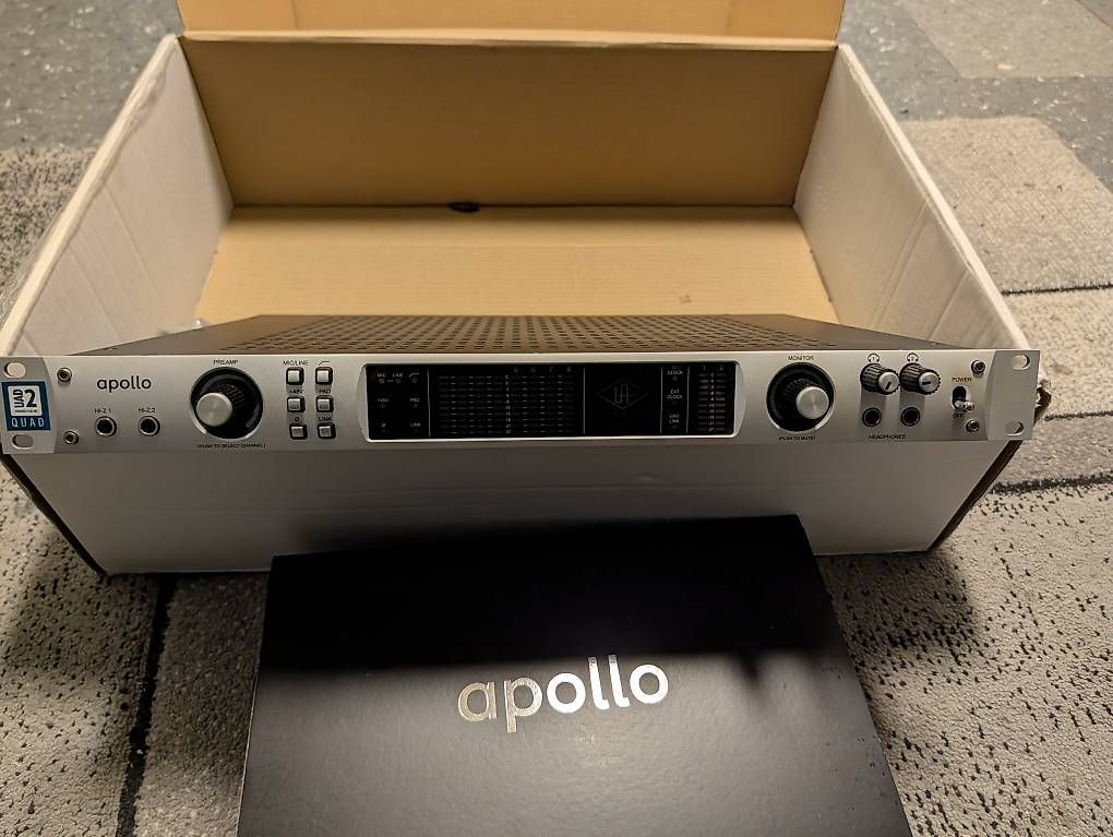 Attrezzatura per studi di registrazione: Universal Audio Apollo 8 mit Thunderbolt 3 Karte – Usato da Zürich venduto da Flvr 2