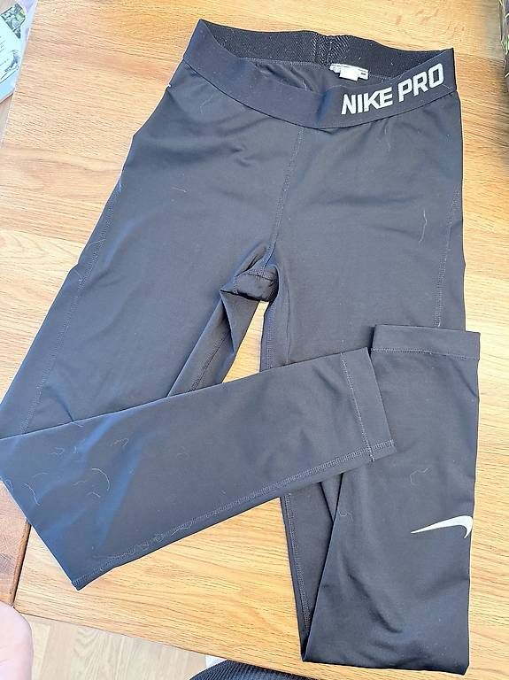 Leggings: Nike Pro Leggings Gr.S – Usato da Langenthal venduto da AliceAmmann
