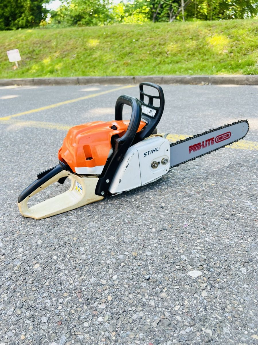 Stihl Seghe: Motorsäge Stihl MS 261 C – Usato da Urdorf venduto da Faz_19 4