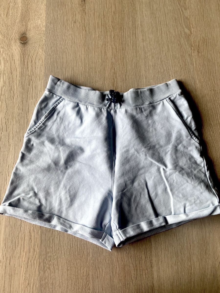 Name It Pantaloni: Shorts hellblau von Name it Gr. 146 – Usato da Lengnau AG venduto da RapsakRegi