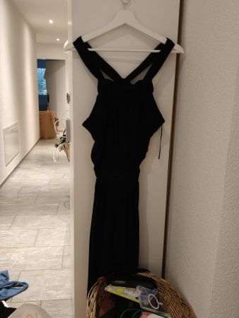 Sommerkleid lang schwarz mit Trägern gebraucht Zustand