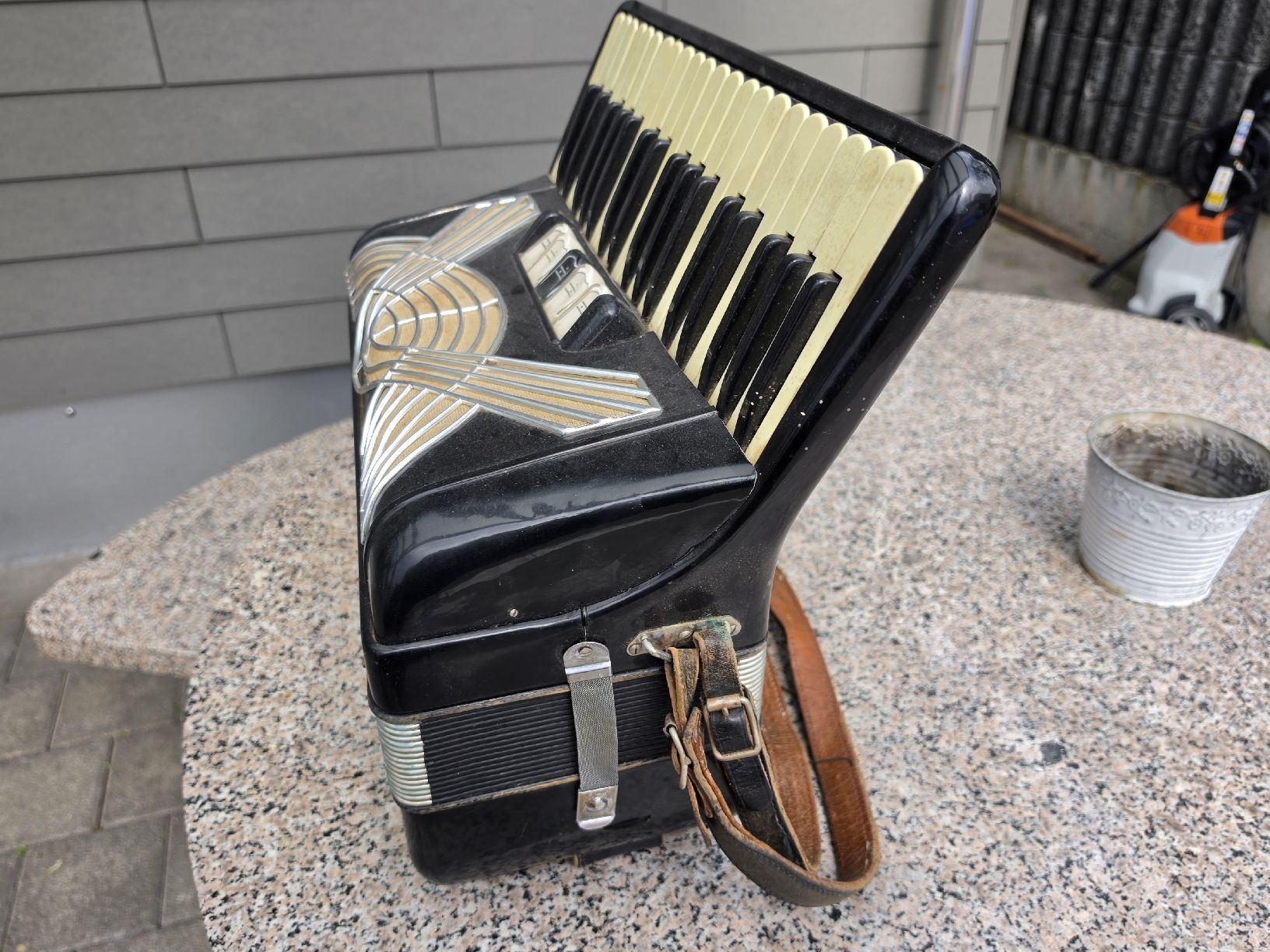 Hohner Strumenti musicali: Akkordeon HOHNER VERDI II gebraucht – Usato da Mettlen venduto da elios0888 6