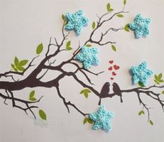 5 Stück Blumen gehäkelt mit Perlen (uncinetto, chrochet) 071