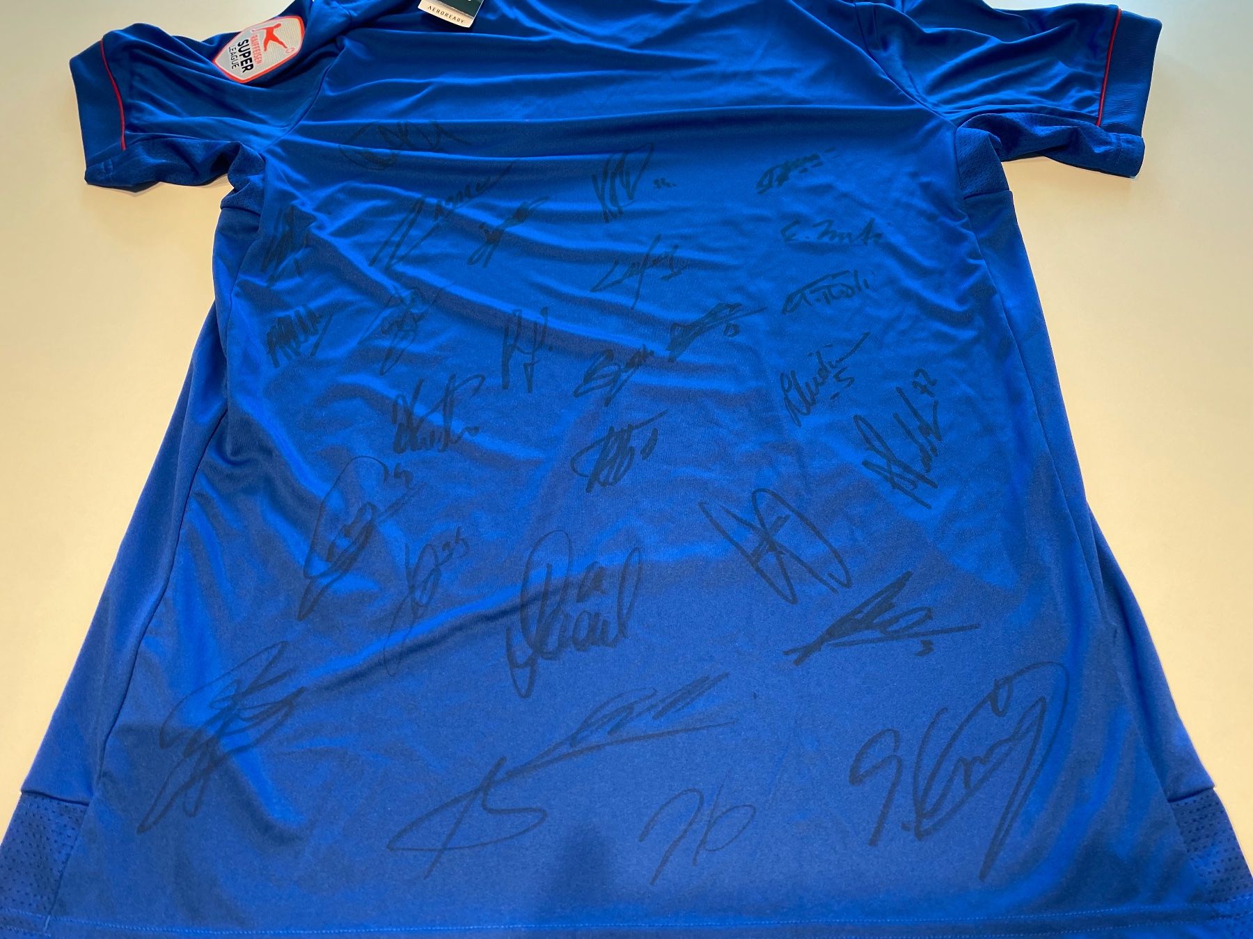 Adidas Trikots: FC Basel Trikot unterschrieben - Grösse M – Neu und originalverpackt aus Engelburg von  5