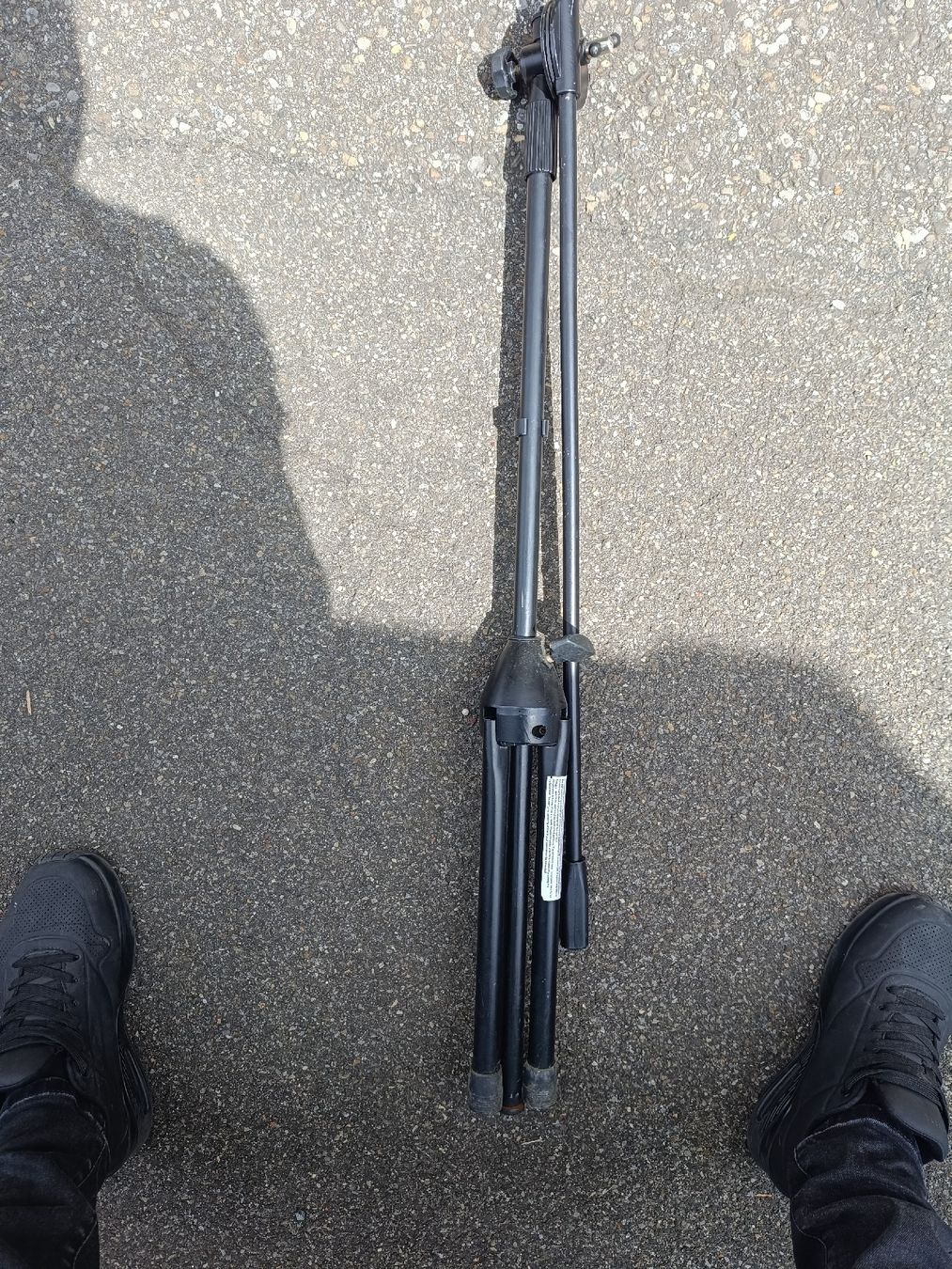 Supporti per strumenti musicali & leggii: Omnitronic Mikrofonständer MS-70:(em288) – Usato da Künten venduto da Schnaepplihuus 5