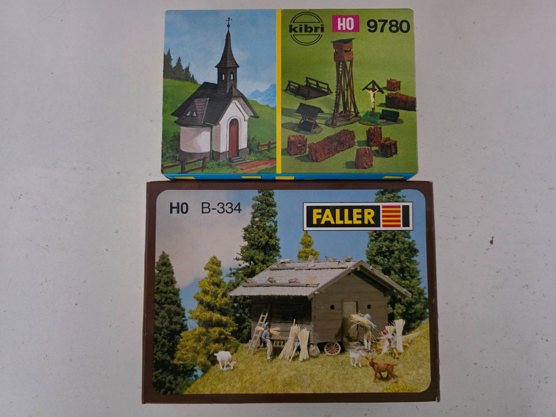 Faller Modellini di ferrovie: Faller/Kibri 2 décorations a monter HO dès 1.-fr – Nuovo e nell'imballaggio originale da bassecourt venduto da Paolo101
