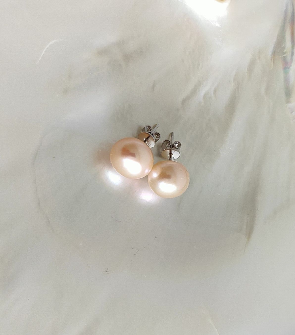 Ohrringe & -stecker: Süsswasserperle Ohrstecker ca. 11mm, apricot – Neu und originalverpackt aus Rümlang von 21f 4