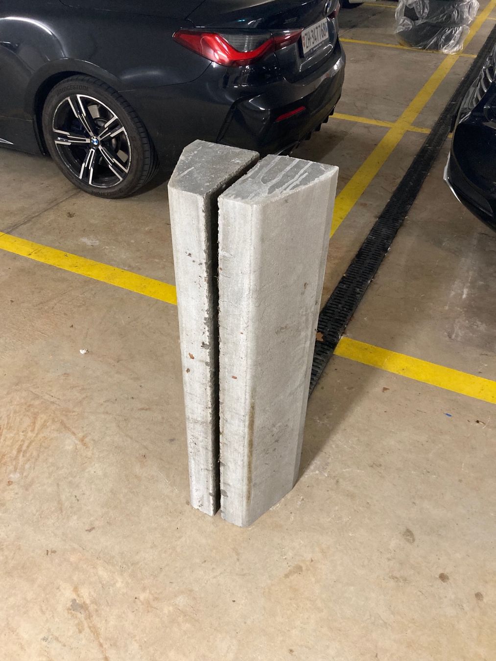 Altro in Decorazioni & Accessori: 4 Parkplatzsperren aus Beton – Usato da Tann venduto da Jerry20000