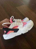 Nike Huarache Turnschuhe weiss pink Grösse 39 gebraucht