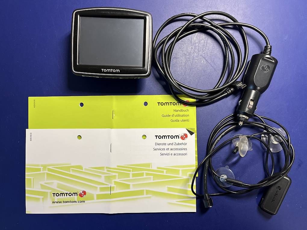 Navigatori: Navigatore GPS TomTom ONE/XL – Usato da Losone venduto da car_975q