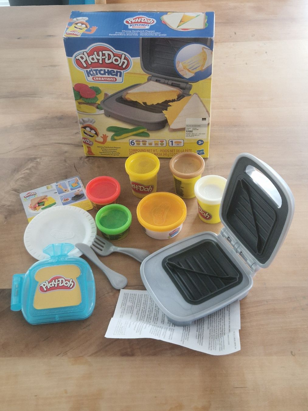 Play-Doh Spielzeuge: Play-Doh Kitchen Creations Sandwich Toaster – Gebraucht aus Unterägeri von Aegericity