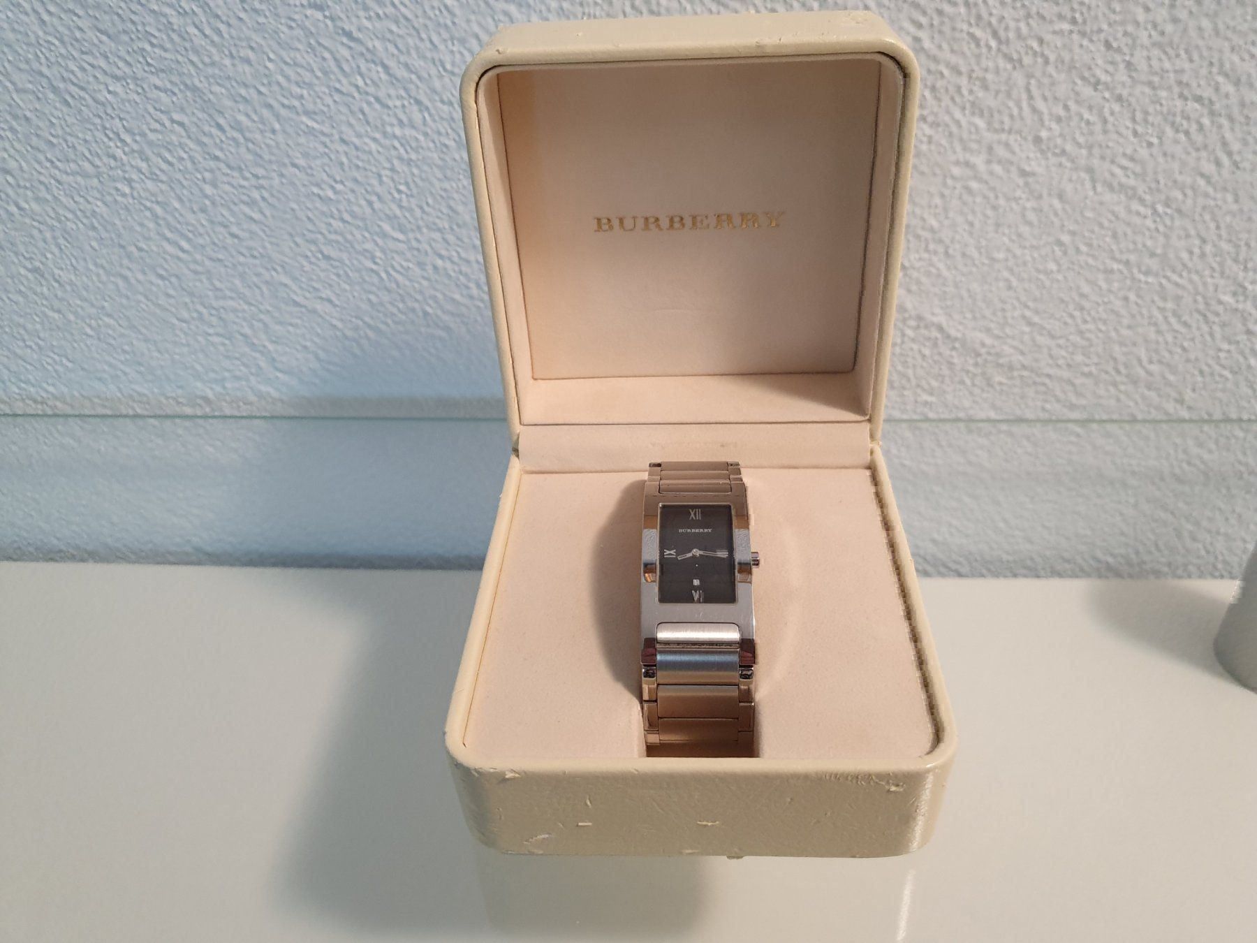Burberry Orologi: Herren Uhr Burberry – Usato da Chur venduto da Mikymiki