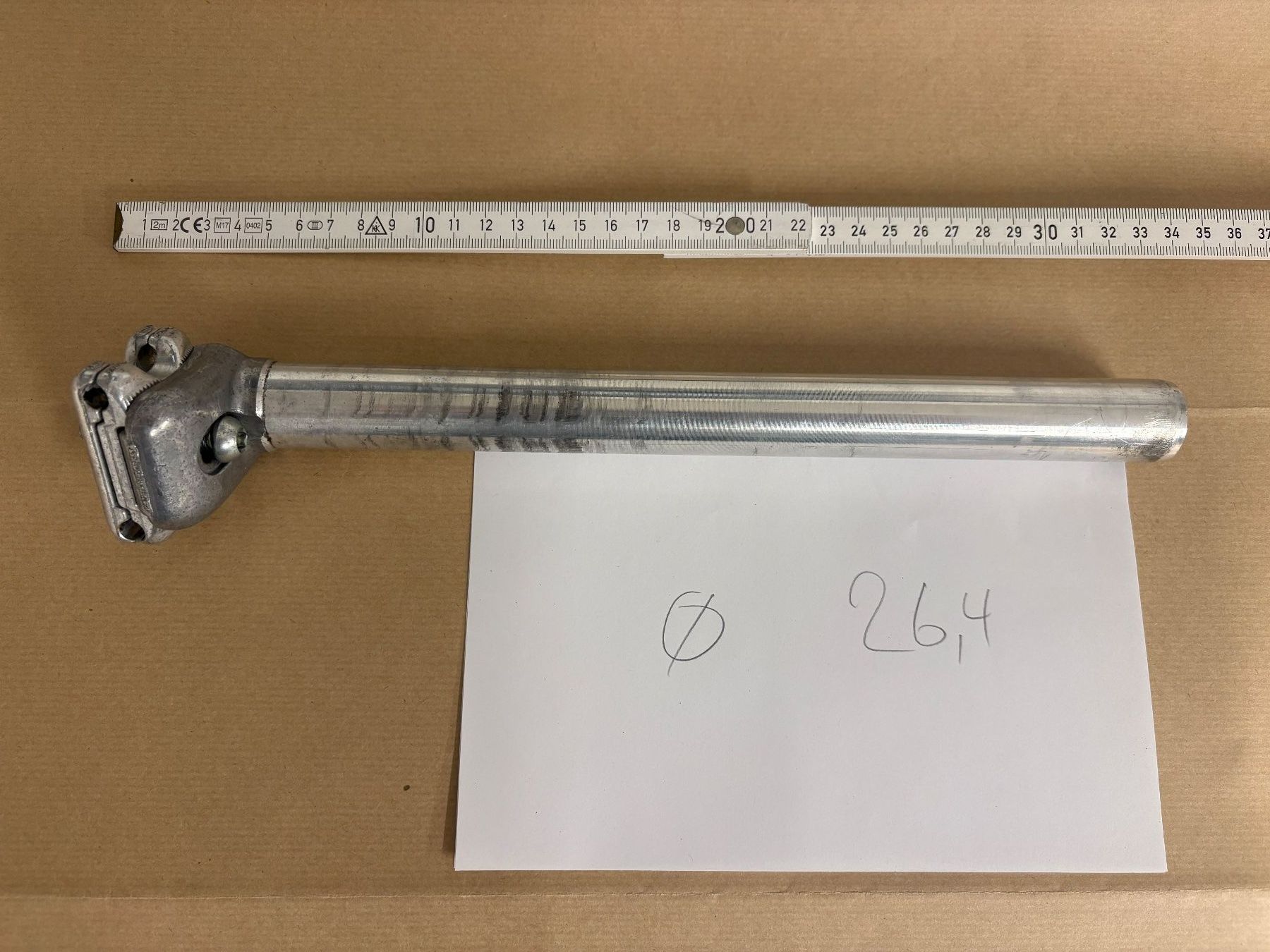 Pezzi di ricambio: Sattelstütze mit Durchmesser 26,4mm – Usato da Wettswil venduto da Aricola