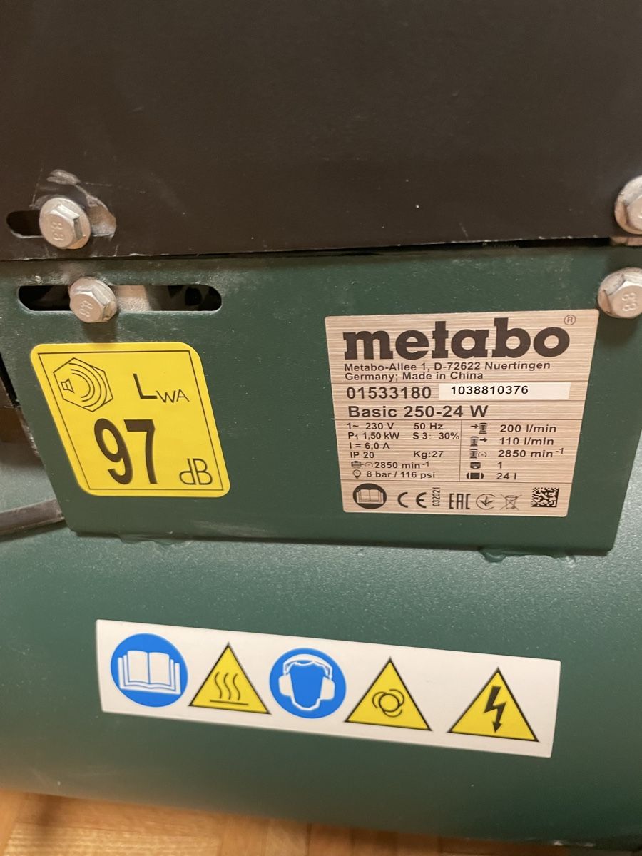 Kompressoren: Compresseur Metabo Basic 250-24 W bon état de marche – Gebraucht aus Yverdon-les-Bains von mar_hg5t 3