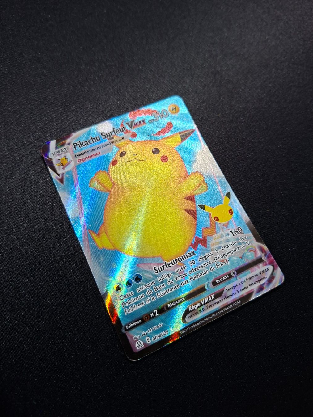 Pokémon Sammelbilder & Trading cards: Pokémon Pikachu Surfeur Vmax 009/025 Célébration - FR – Gebraucht aus Valeyres-sous-Rances von gegg 1