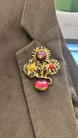 Spilla Avon fiori girasole dorata con smalto multicolore