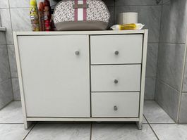 Waschbeckenunterschrank GRATIS